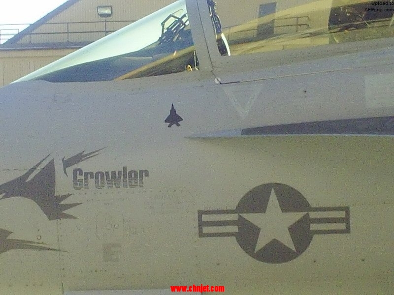 EA-18G-1.jpg