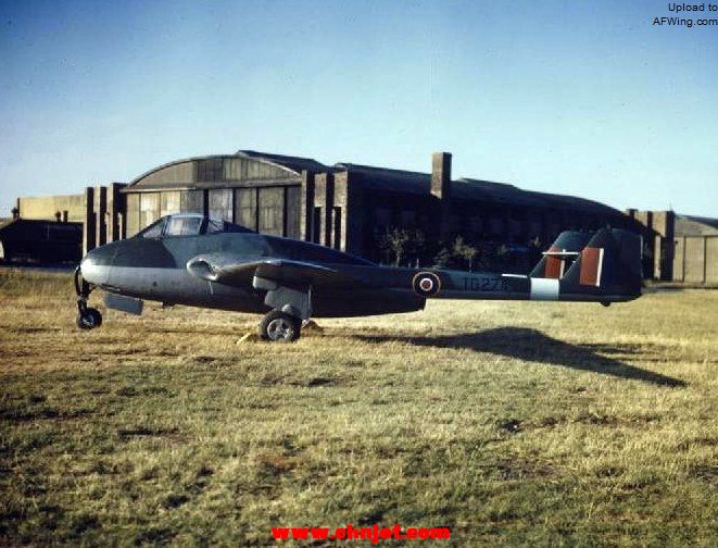 First_RAF_Vampire_F1_at_Boscombe_Down_1945.jpg