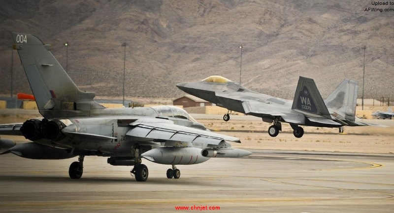 F-22-and-Tornado.jpg