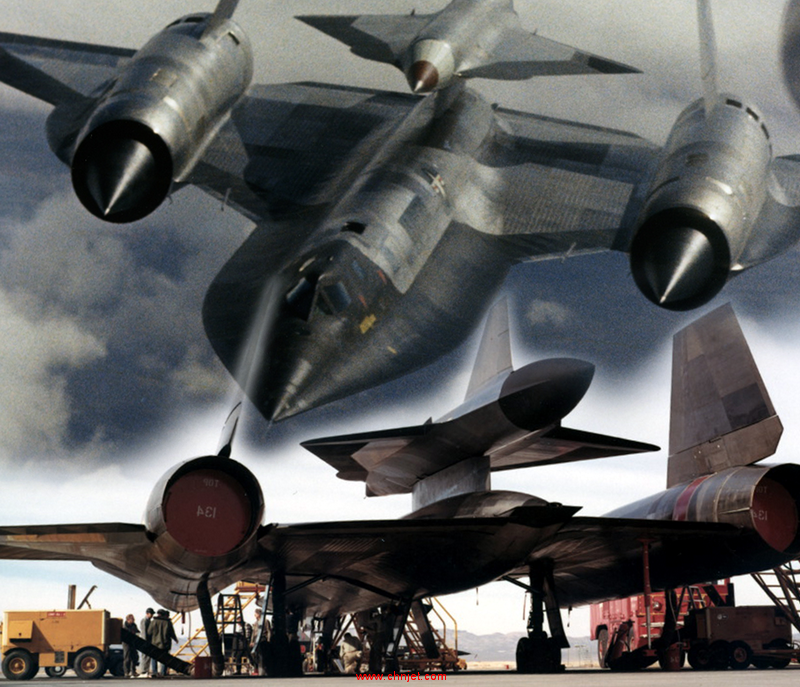 whats-on-top-of-my-sr-71-54.png