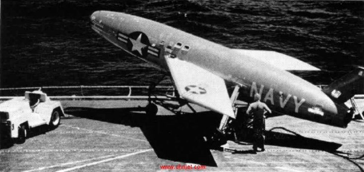 SSM-N-8_Regulus_on_flight_deck_c1955.jpg