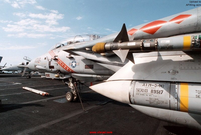 F-14B_VF-102_AIM-54_and_AIM-9.jpg