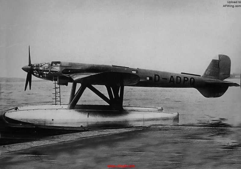 heinkel-he-119-v3-side.jpg