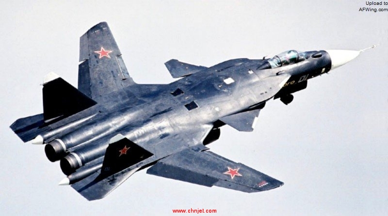 Su-47_MAKS_2.jpg