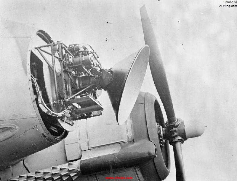 AI_Mk._VIIA_radar_in_Bristol_Beaufighter_VIF_CH16665.jpg