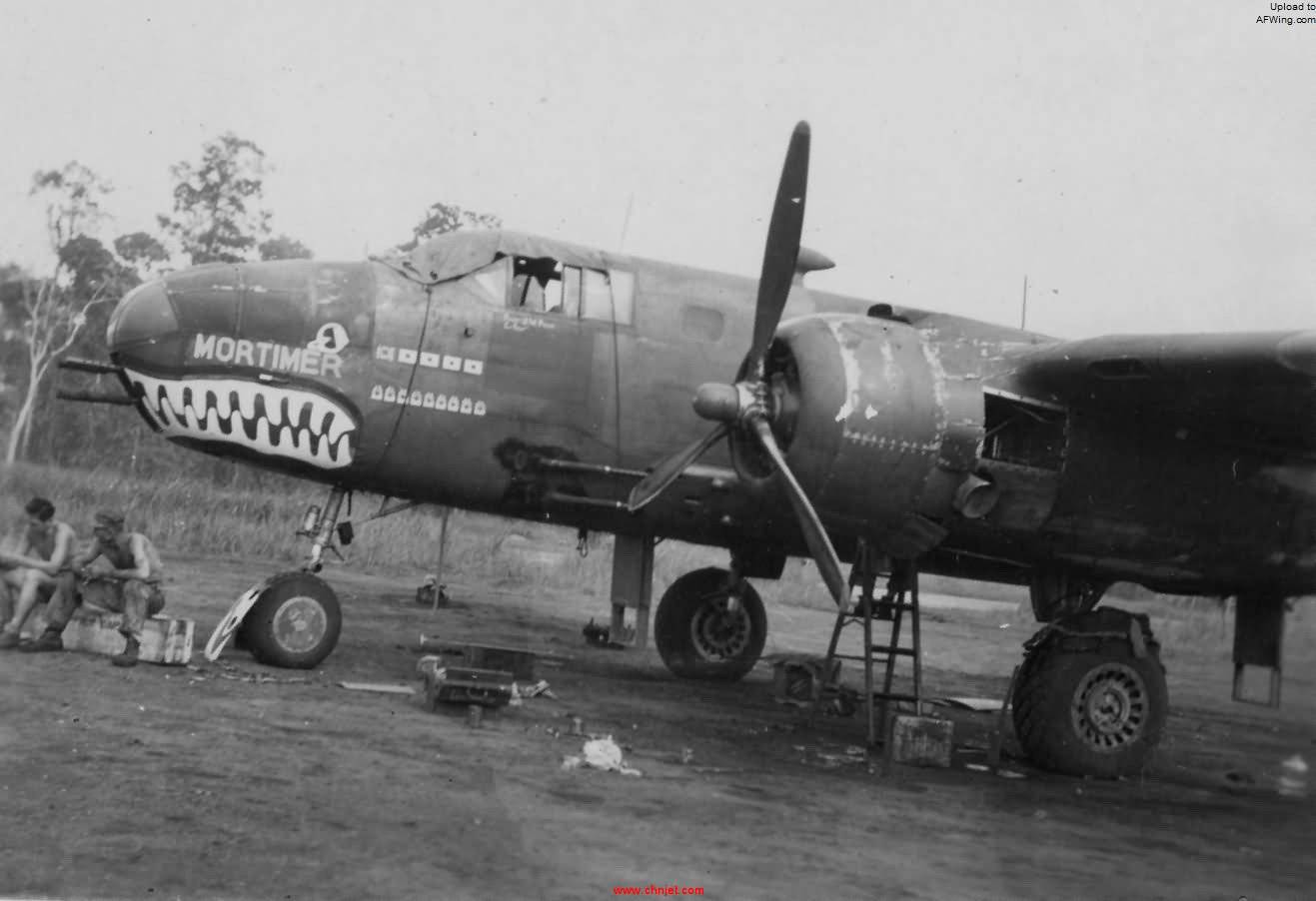 B-25_Mitchell_90th_BS_Mortimer_nose_art__Kill_Marks_New_Guinea_Pacific.jpg