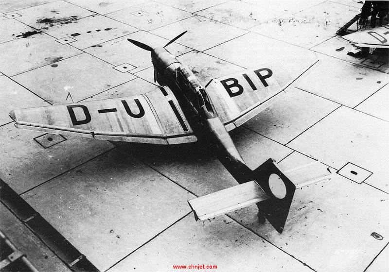 Ju87-Prototype-V4-D-UBIP-1.jpg