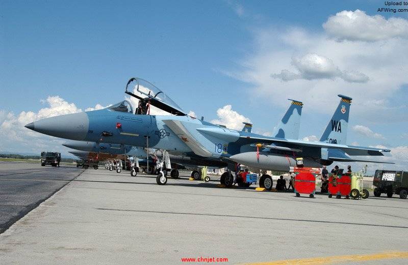 65th_Sqrdn_F-15_Eagle_at_Red_Flag_Alaska.jpg