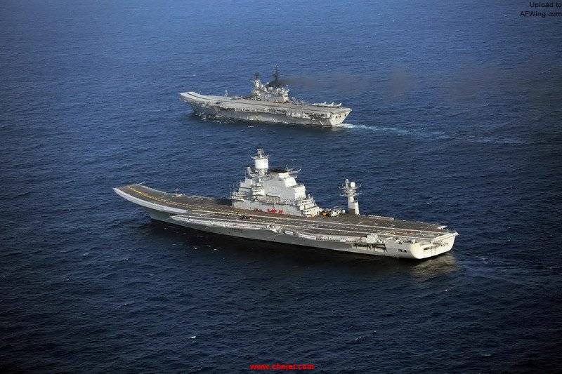 Indian_Navy%27s_aircraft_carriers_INS_Viraat_and_Vikramaditya.jpg
