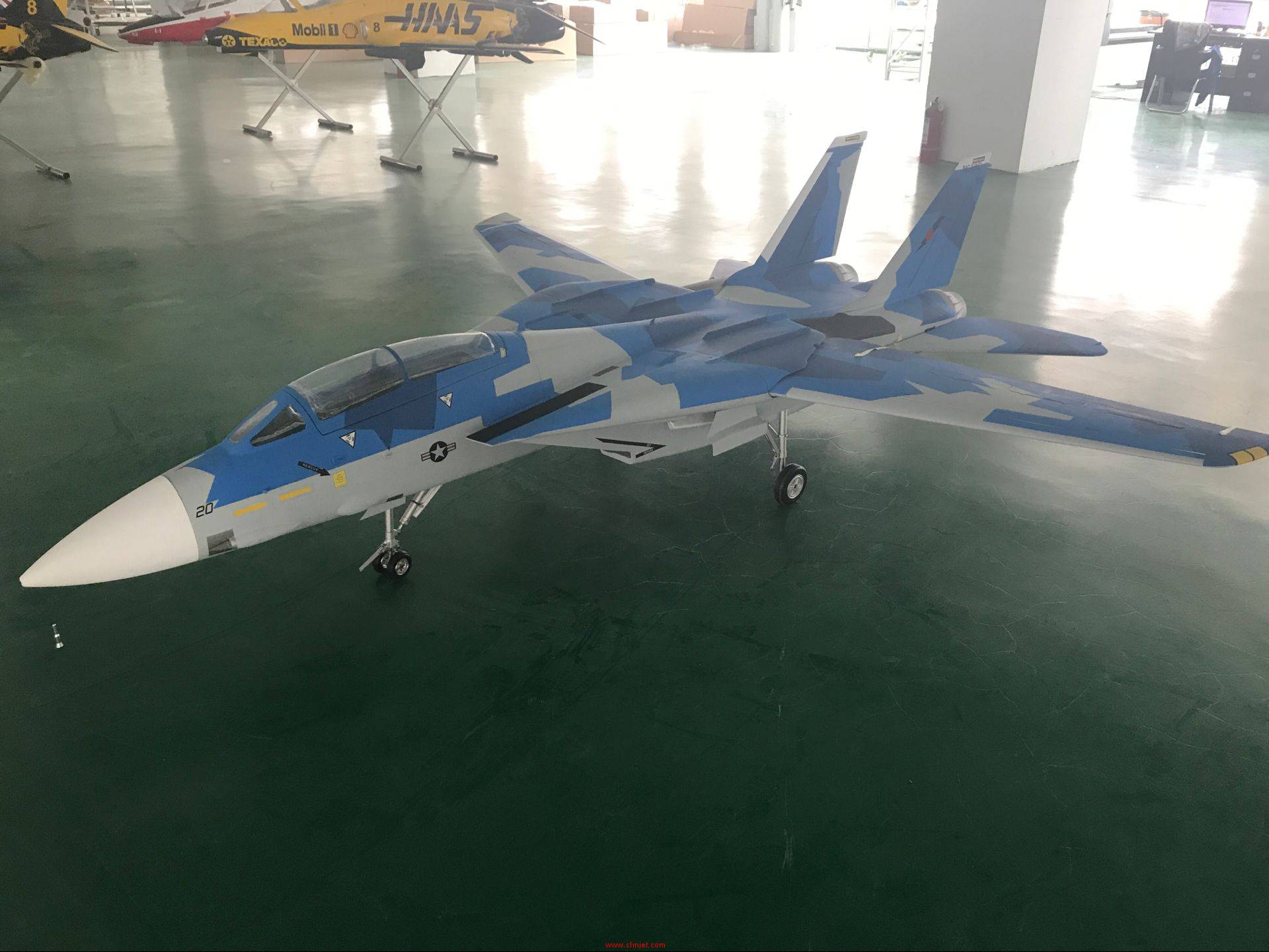 飞鹰最新的F14涡喷模型飞机
