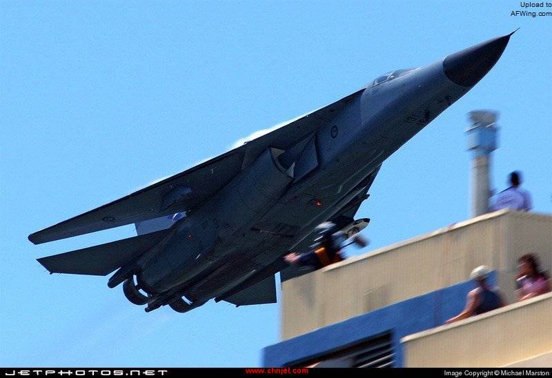 F-111C%20Low%20Pass.jpg