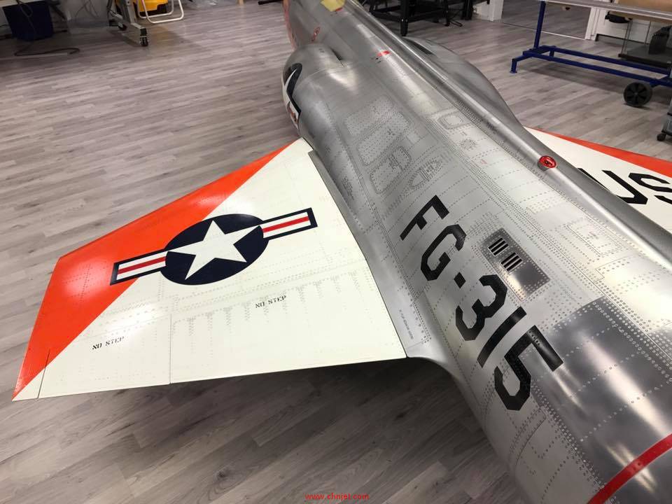 超级大的F-104 Starfighter 