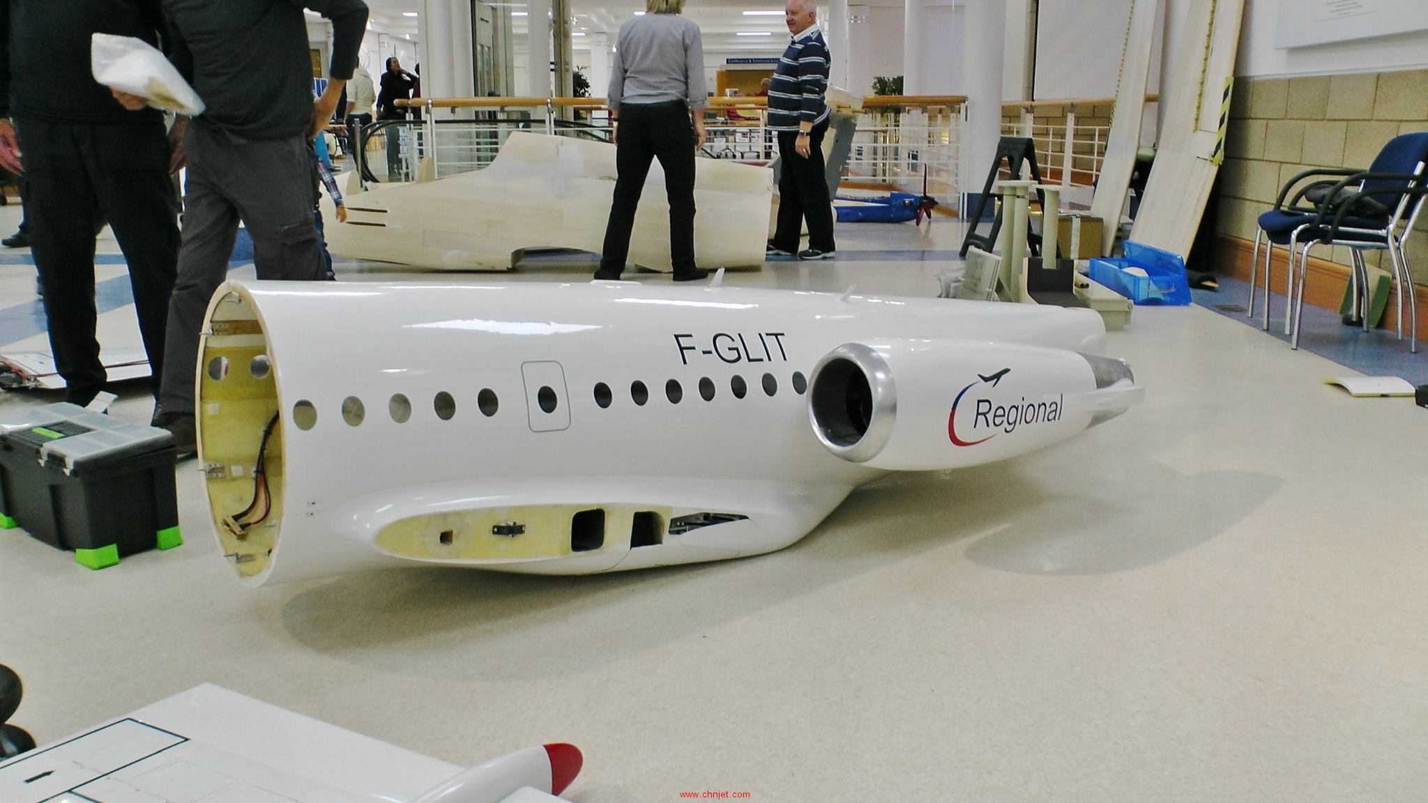 Fokker70涡喷模型客机