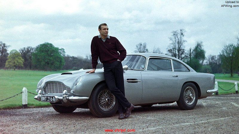 Connery-James-Bond-Aston-Martin-DB5_1200-e1484853557354.jpg