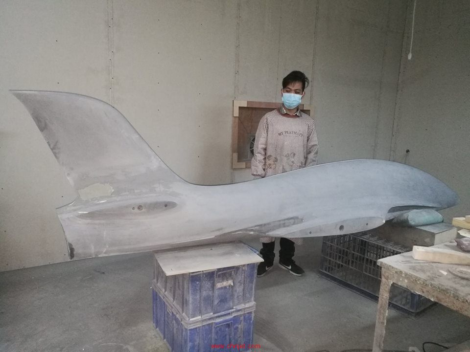 大个3.2米的predator sport jet快上市了