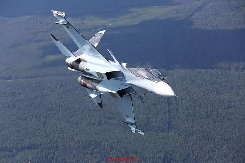 Fighter_Airplane_Sukhoi_Su-30.jpg