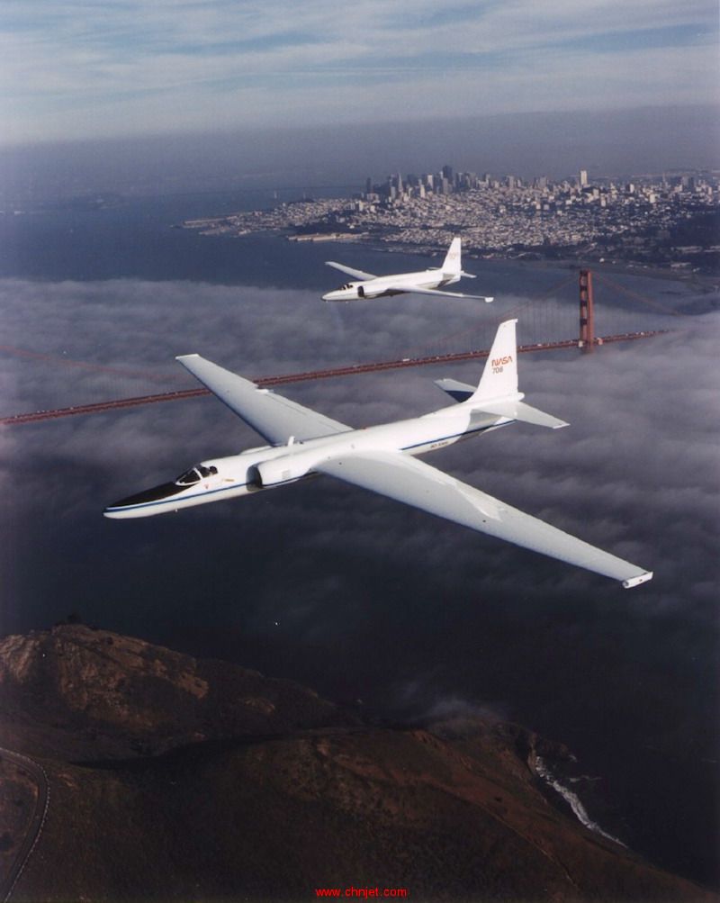 NASA%E2%80%99s_ER-2_and_U-2C_fly_over_San_Francisco_Bay_and_the_Golden_Gate_Bridge.jpg
