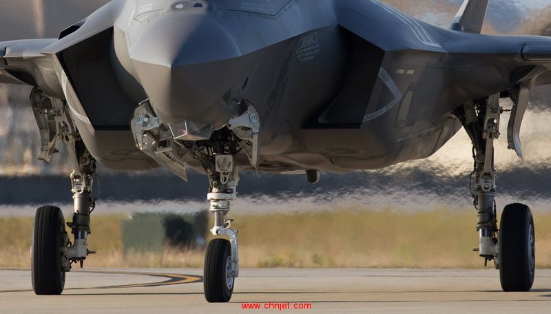 20140620-A-UK-F35B-jet-at-Elgin-Air-Force-Base-California.jpg