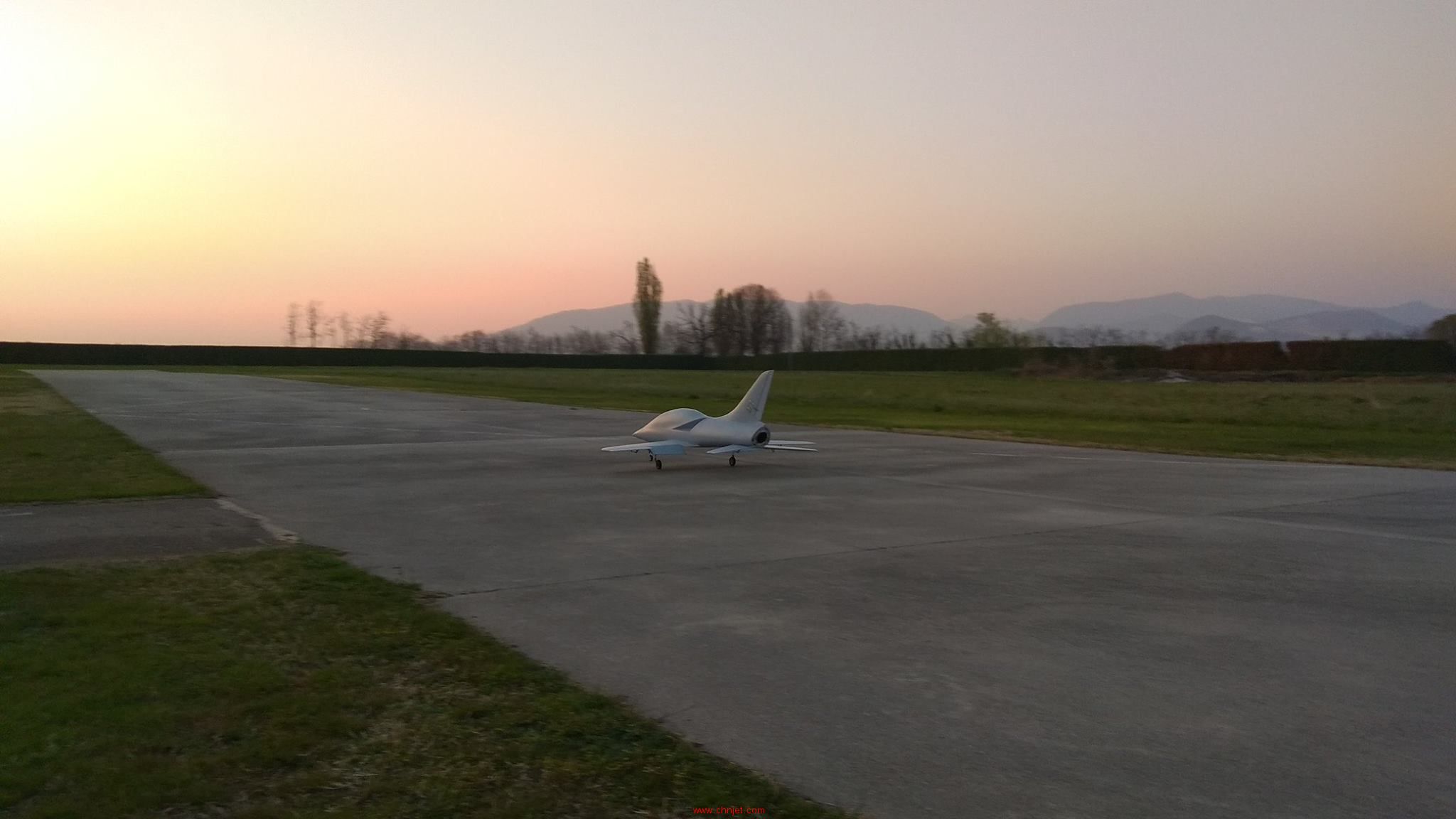 涡喷模型飞机"NEXT"