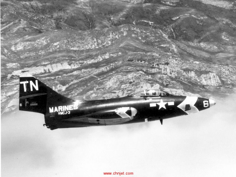 Grumman_F9F-5P_Panther_of_VMCJ-3_in_flight.jpg