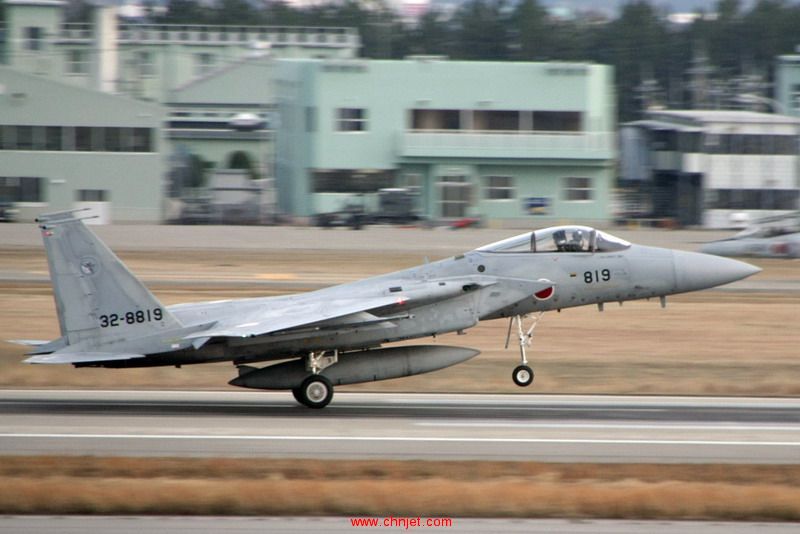 F-15J_(819)_at_Komatsu.jpg