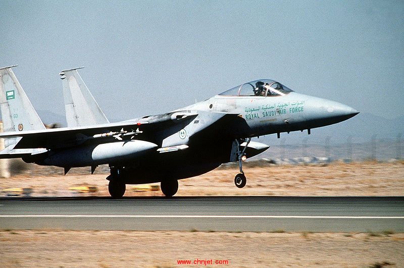 800px-Saudi_F-15.jpg
