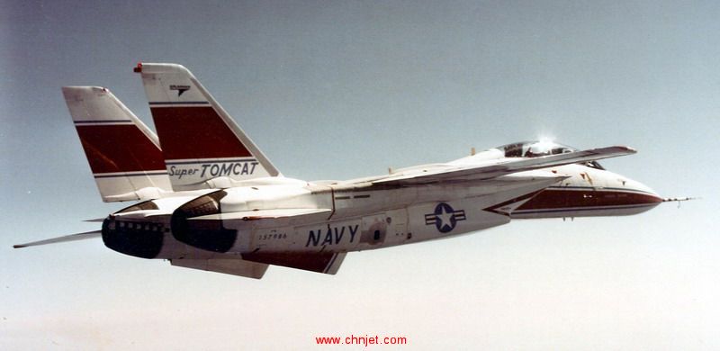 F-14B_Tomcat_prototype_in_flight_c1973.jpg