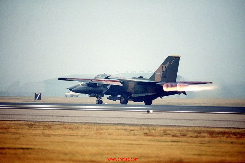 LN-F-111.jpg