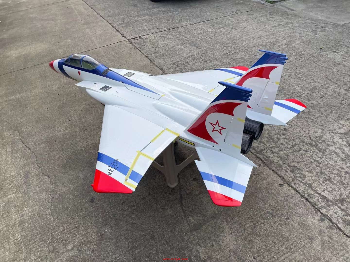 宏翔F15