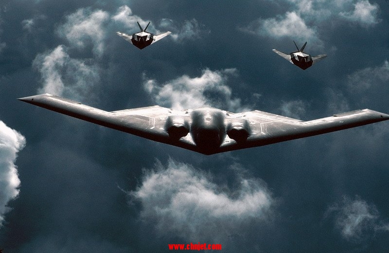 B-2_and_F-117_Formation.jpg