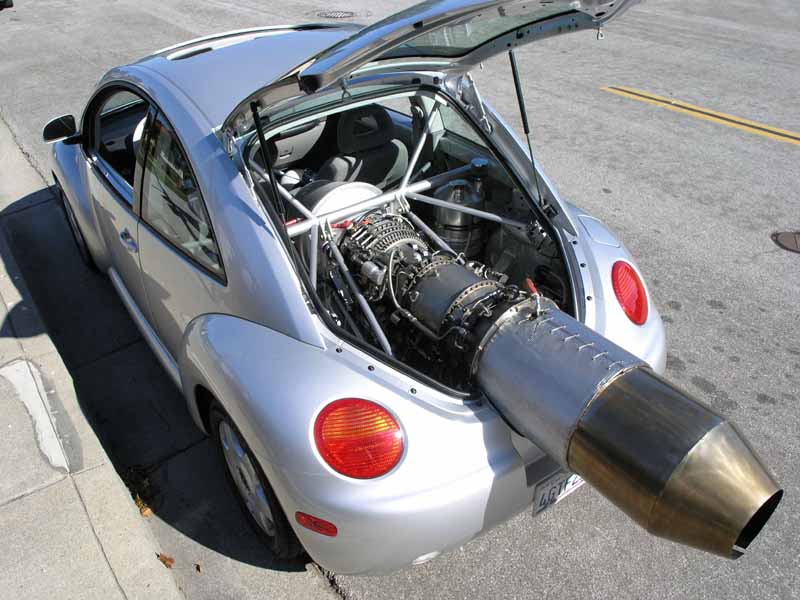 安装带加力涡喷发动机的甲壳虫轿车