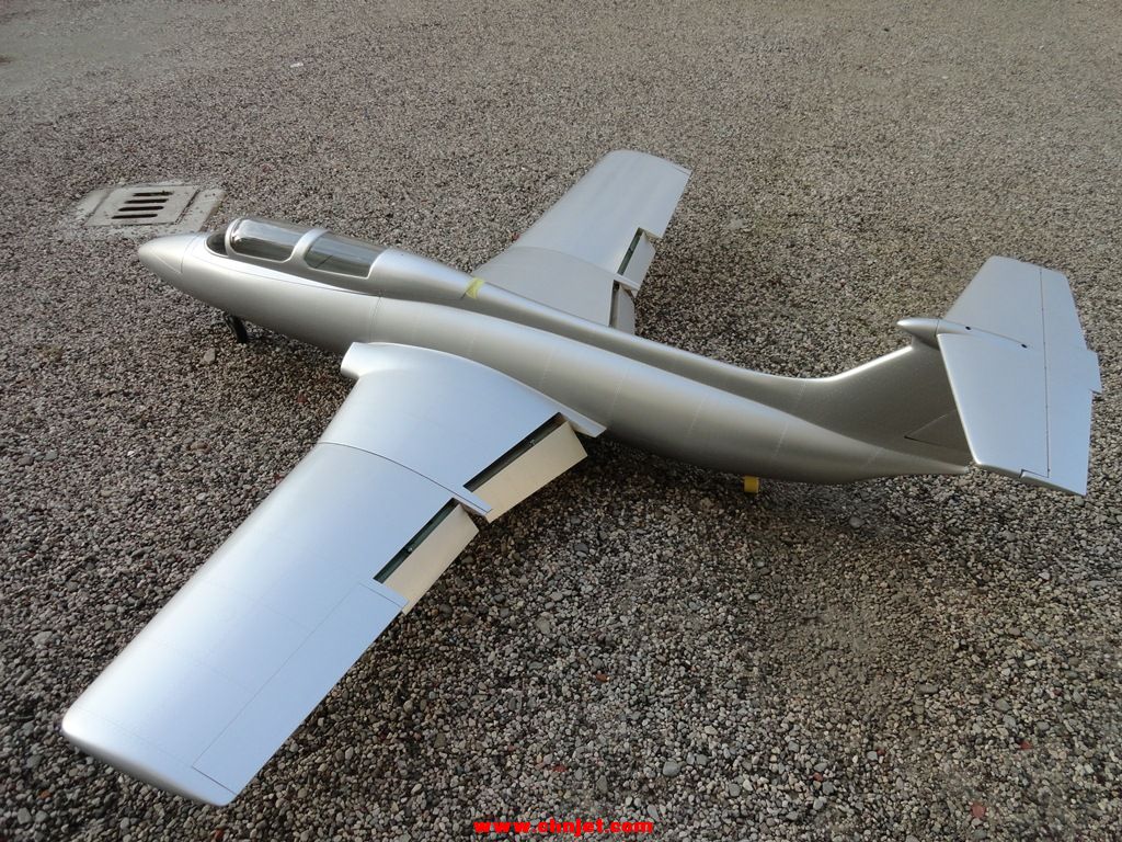 Aero L-29 Delfin涡喷模型飞机制作过程图片集 