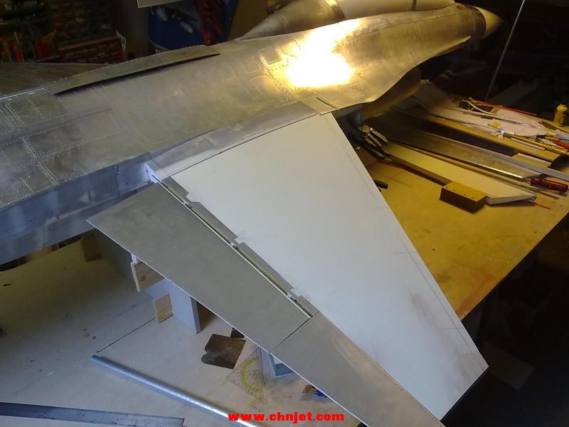 1:5比例F-16B涡喷模型飞机制作过程