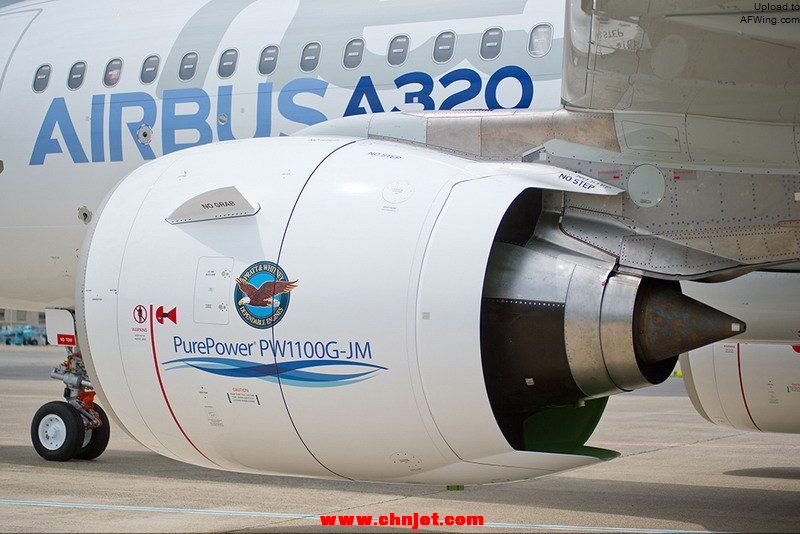 A320neo_details_PW_engine_close_up.jpg