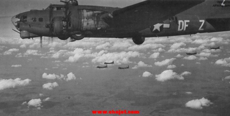 B-17G-10-VE-Just-Plain-Lonseome.jpg