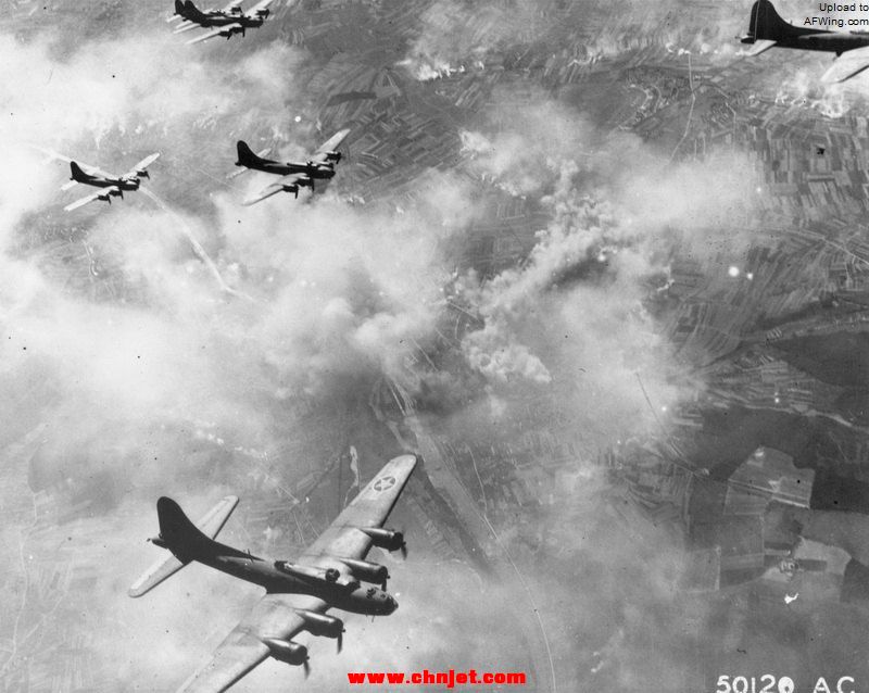 B-17F_formation_over_Schweinfurt,_Germany,_August_17,_1943.jpg