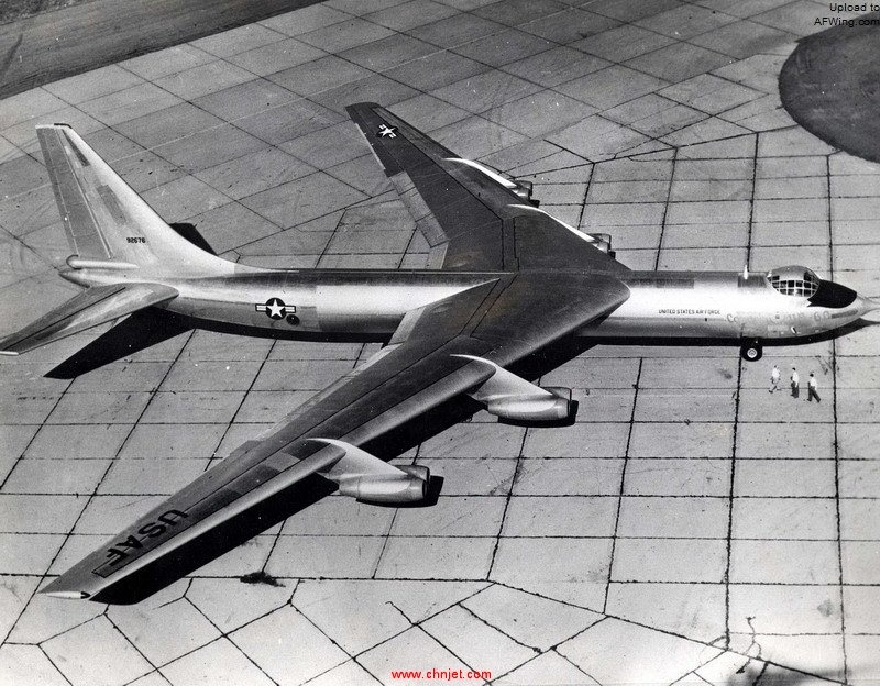 Convair_YB-60_side_top_view_%28SN_49-2676%29_061102-F-1234P-002.jpg