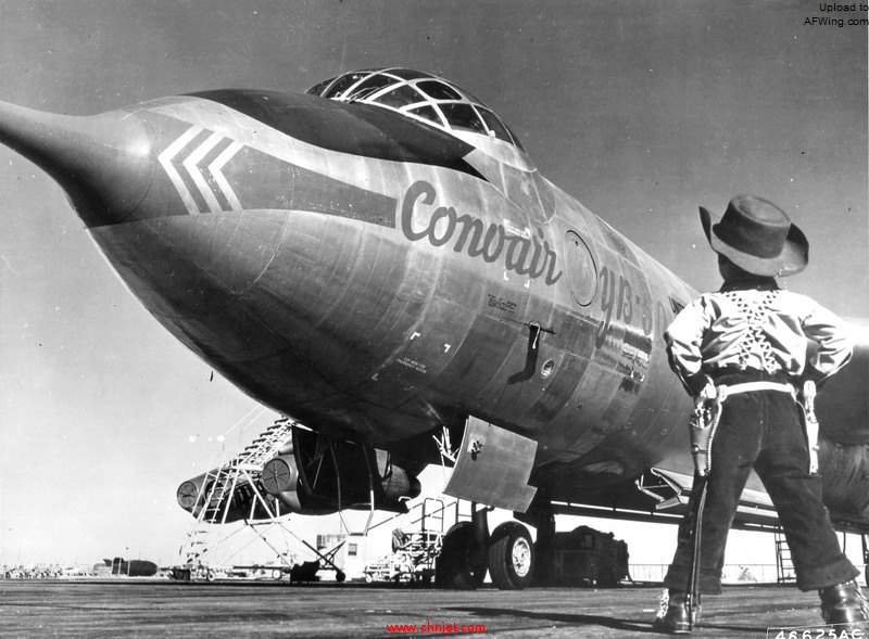 Convair_YB-60_in_Edwards_AFB.jpg