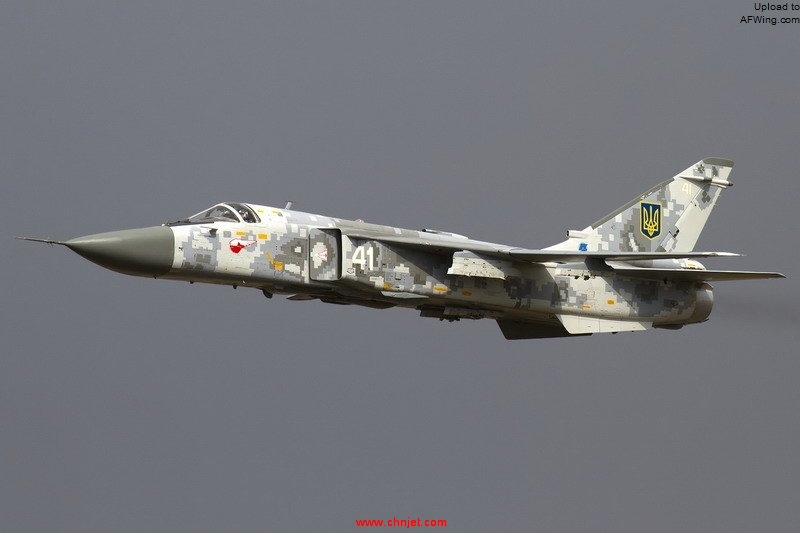 Ukrainian_Air_Force_Sukhoi_Su-24M_at_Starokonstantinov.jpg