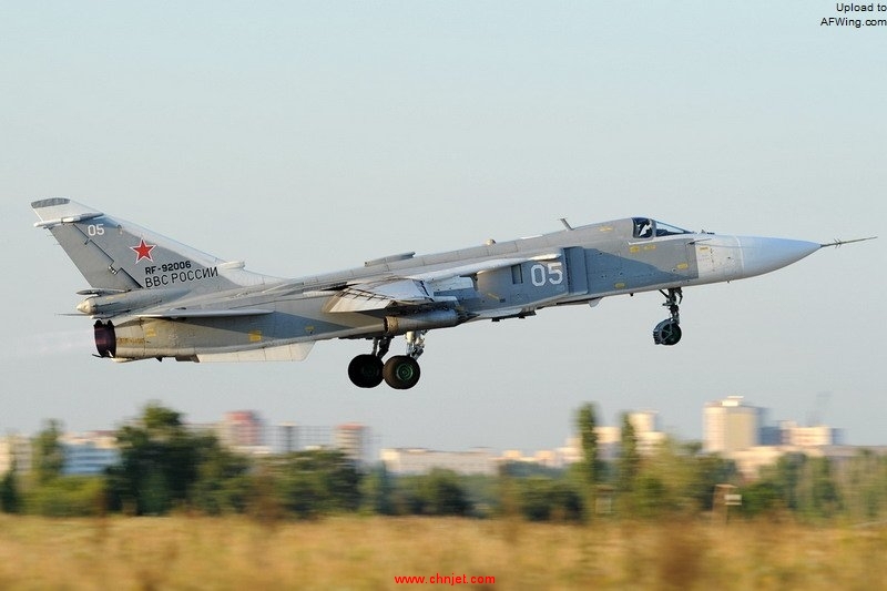 Sukhoi_Su-24M2,_Russia_-_Air_Force_AN1995080.jpg