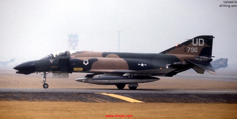 McDonnell-F-4D-29-MC-Phantom-II-65-0796-at-Yokota-AB-Japan-1972.jpg