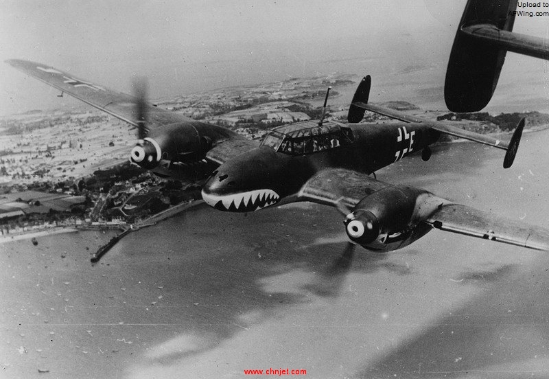 messerschmitt-bf-110-english-channel-august-1940.jpg