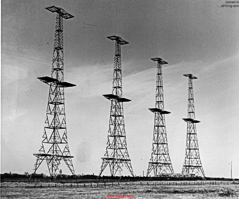 th-four-original-transmitting-towers-at-swingate-dover-museum1.jpg