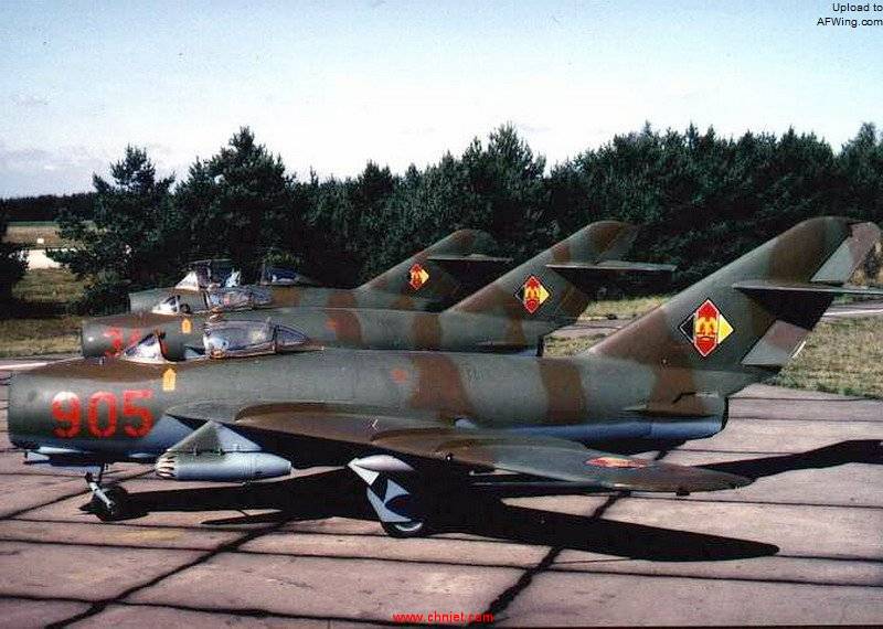 mig17gdr.jpg