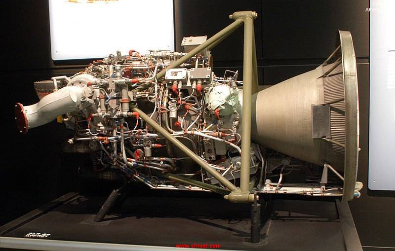 800px-XLR-99_Rocket_Engine_USAF.jpg