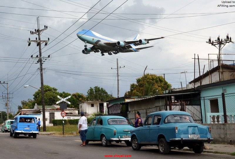 Air-Force-One-Cuba.jpg