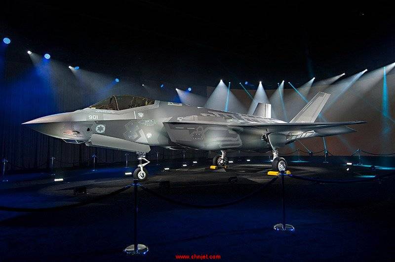 F-35i%20AS-1%20901%20rollout.jpg