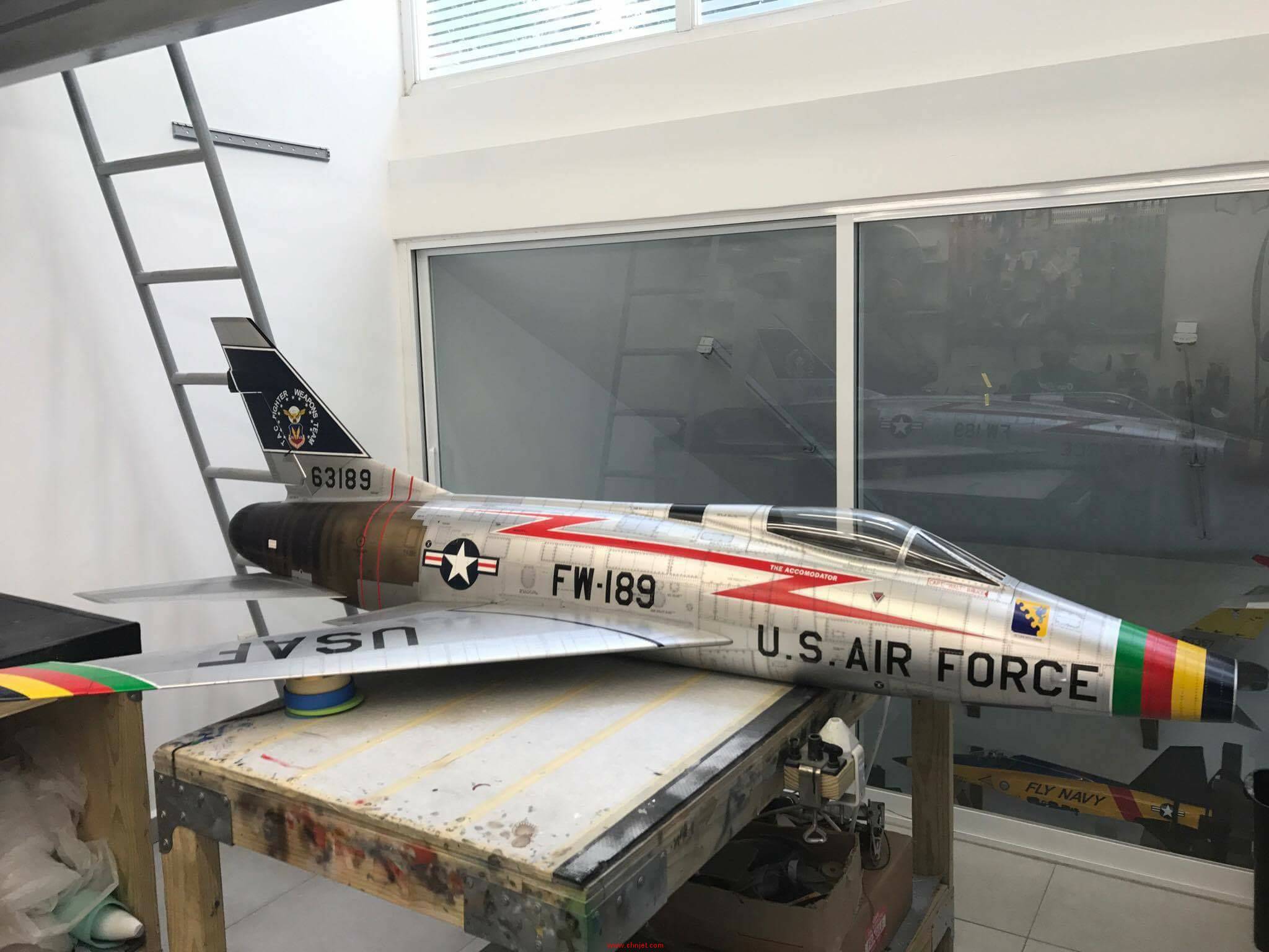 F-100模型飞机外观细节欣赏