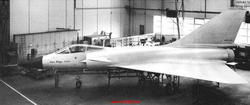 mirage4000mockup.jpg