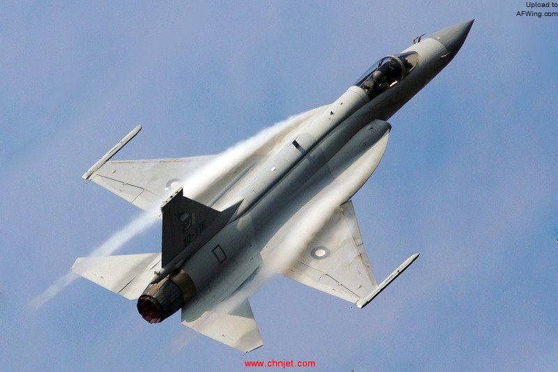 JF-17-Thunder-Dubai-air-show.jpg